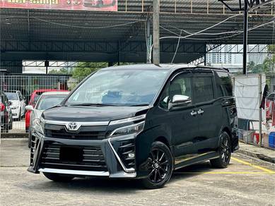 Toyota Voxy ZS KIRAMEKI III in Johor Bahru, JHR