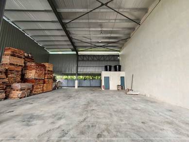 Warehouse / Factory For Sale in Bukit Rambai,MLK