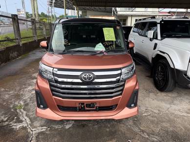 Toyota Roomy CUSTOM in Kuching, SWK