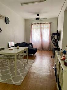 Flat For Sale in Rumah Pangsa Laman Tasik