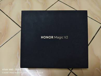 honor magic v2