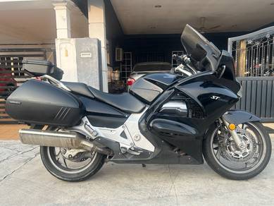 Honda ST1300