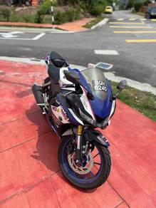 Yamaha R15