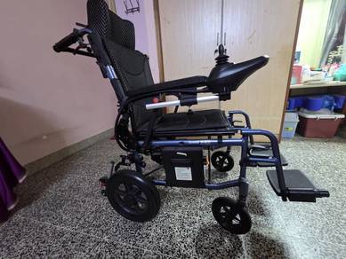 Electric Reclining Wheelchair