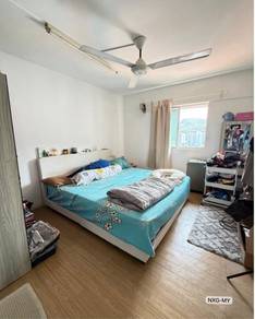 Condominium For Sale in Ketumbar Heights
