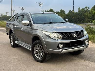 Mitsubishi Triton VGT A/T PREMIUM in Johor Bahru, JHR
