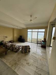 Condominium For Sale in Diamond Villa