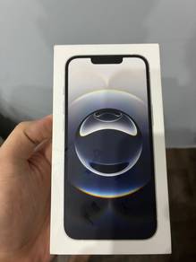 iPhone 16e