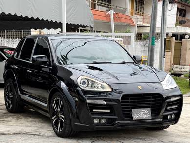 Porsche Cayenne in Greenlane, PNG