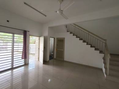 2.5-storey Terraced House For Sale in Semenyih,SGR