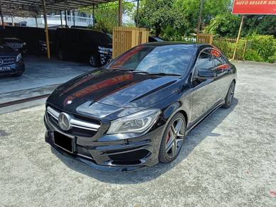 Mercedes Benz CLA45 45 AMG (CBU) in Kajang, SGR