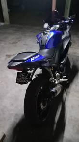 Yamaha R15