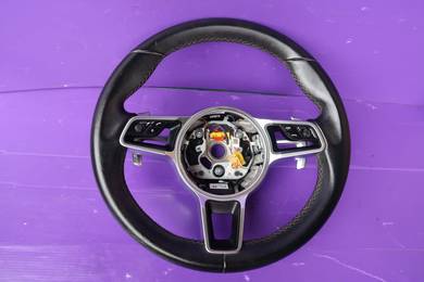 PORSCHE Macan 2.0 STEERING WHEEL