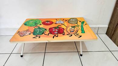 Meja lipat kanak-kanak / Kids folding table