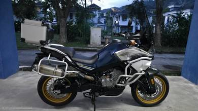 CFMOTO 800MT