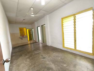 Apartment For Rent in Pangsapuri Ceria (Taman Kinrara)