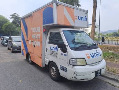 NISSAN SK82 1.8 (M) lorry truck