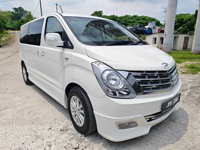 Hyundai Grand Starex ROYALE PREMIUM in Salak Selatan, KUL