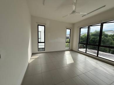 Semi-Detached House For Sale in Semenyih,SGR