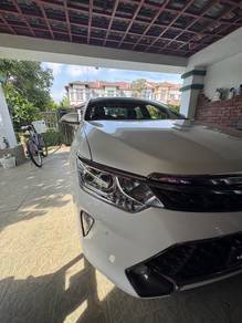 Toyota Camry HYBRID in Johor Bahru, JHR