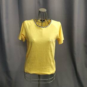 Burberry checked collar yellow tee
