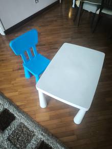 IKEA Baby table + chair
