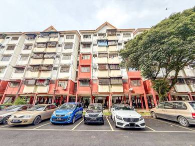 Apartment For Sale in Gugusan Tanjung