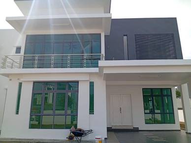 Bungalow House For Sale in Ayer Keroh,MLK