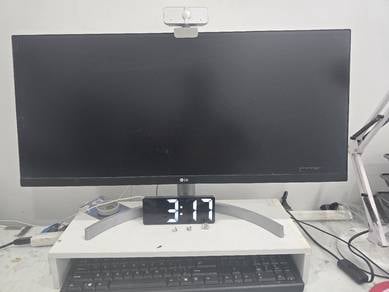 ultra wide 29 inches monitor