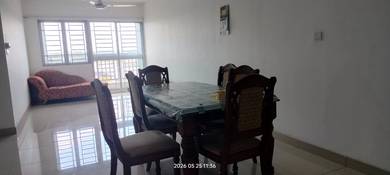 Service Residence For Rent in Sentrovue