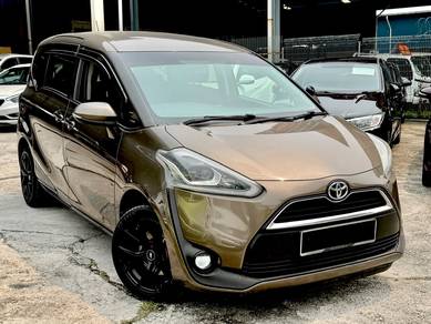 Toyota Sienta V in Johor Bahru, JHR