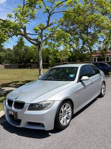 BMW 320i 20i (CBU) in Cyberjaya, SGR