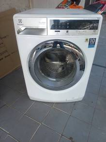 Jenama Electrolux 11kg inverter front load washer