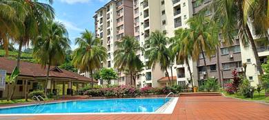 Apartment For Sale in Sri Damansara Court
