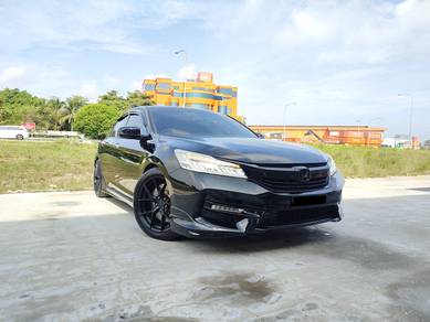 Honda Accord VTi-L in Setia Tropika, JHR