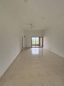 Condominium For Rent in Kristal Villa