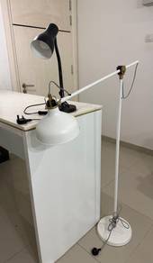 Adjustable Floor Lamp (Iskandar Puteri)