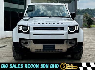 Land Rover Defender 110S P300 in Puchong, SGR