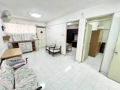 Flat For Sale in Taman Daya - Jalan Bertam 1