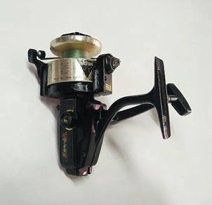 Vintage SILSTAR At50 Graphite spinning Reel