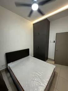 Room in Seri Kembangan, SGR
