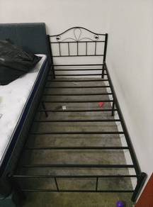 Single bed frame 