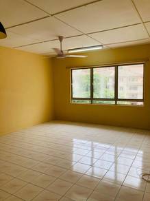 Apartment For Sale in Saujana Damai