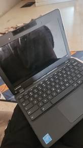 crome book 128 gb touch 
