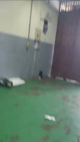 Warehouse / Factory For Sale in Duyong,MLK