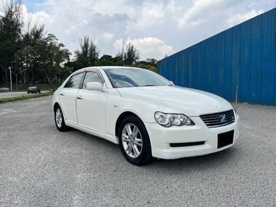 Toyota Mark X 250G in Sungai Besi, KUL