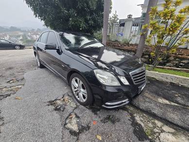 Mercedes Benz E250 250 CGI BlueEFCY AVNTGRDE(CKD) in Ampang, SGR