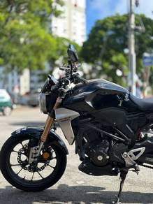 Honda CB250R