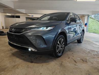Toyota Harrier LUXURY in Desa Petaling, KUL