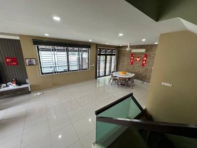 Semi-Detached House For Sale in Horizon Hills,JHR